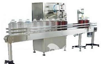 食用油灌裝機越來越專業(yè)！